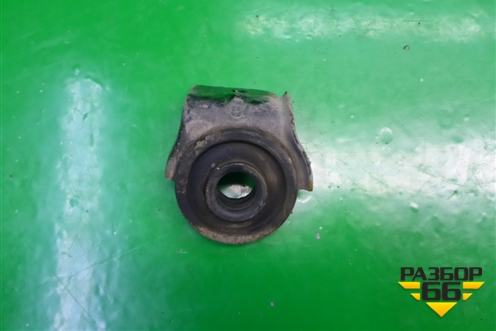 Кронштейн радиатора левый для Suzuki Splash с 2008г (Сплеш)