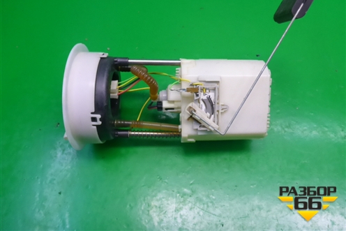 Насос топливный электрический (1.2л K12B) (1510073KA0) для Suzuki Splash с 2008г (Сплеш)