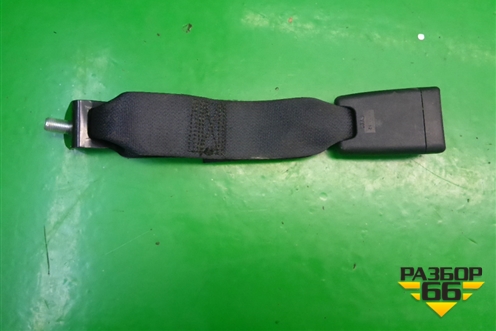 Замок ремня безопасности задний (центральный) для Suzuki Splash с 2008г (Сплеш)