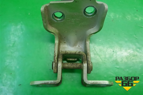 Петля двери передней левой нижняя для Suzuki Splash с 2008г (Сплеш)