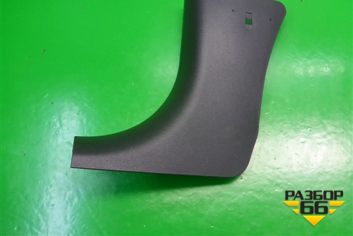 Накладка порога внутренняя переднего левого (передняя часть) (7614151K0) для Suzuki Splash с 2008г (Сплеш)
