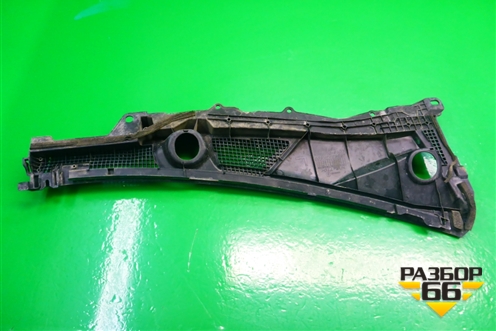 Решетка стеклоочистителей левая (66863JK600) для Infiniti Infiniti G35 (V36) с 2006-2013г (Г35)