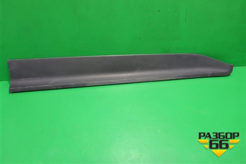 Накладка двери передней правой (87724M0000) для Hyundai Creta с 2016-2021г (Крета)