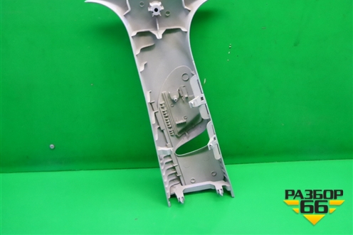 Обшивка стойки центральная верхняя правая (2N11N24582AMW) для Ford Fusion с 2002г (Фьюжн)