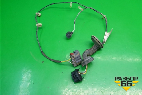 Проводка двери задней правой (мех.стеклоподъёмник) (6N1T14A584CD) для Ford Fusion с 2002г (Фьюжн)