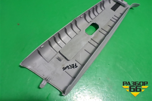 Обшивка стойки центральная верхняя левая (MR444203) для Mitsubishi Lancer-9  с 2003-2008г (Лансер)