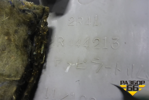 Обшивка стойки задняя верхняя левая (седан) (MR444213) для Mitsubishi Lancer-9  с 2003-2008г (Лансер)