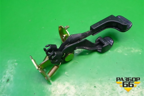 Ручка открывания багажника и лючка бензобака для Hyundai Aсcent с 2000г (Акцент)