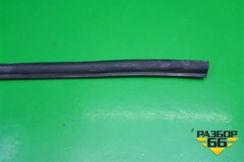 Уплотнитель капота для Hyundai Aсcent с 2000г (Акцент)