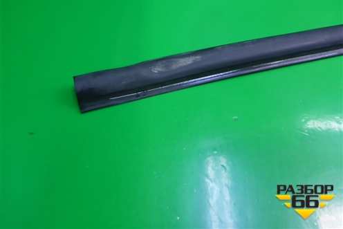 Уплотнитель капота для Hyundai Aсcent с 2000г (Акцент)