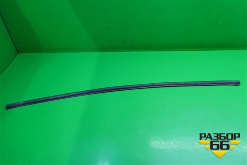 Уплотнитель капота для Hyundai Aсcent с 2000г (Акцент)