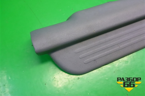 Накладка порога внутренняя переднего правого (8587225000) для Hyundai Aсcent с 2000г (Акцент)