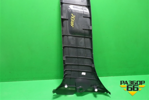 Обшивка стойки центральная нижняя правая (624130R090) для Toyota Rav-4 с 2018г (Рав 4)