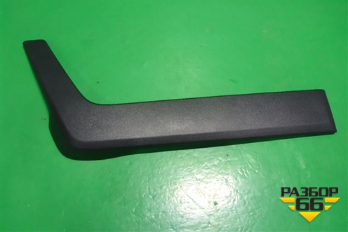 Накладка внутренняя (на обшивку двери передней правой) (7464142070C0) для Toyota Rav-4 с 2018г (Рав 4)