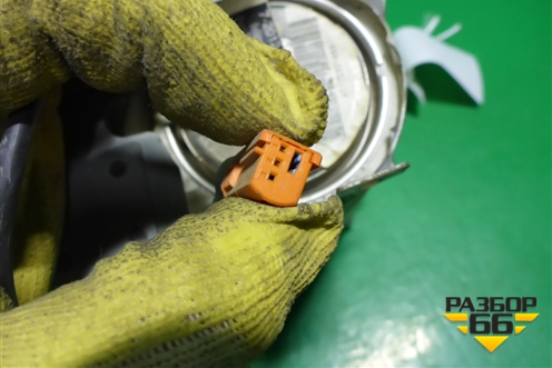 Подушка безопасности пассажирская в торпедо (4D1880203B) для Audi A8 с 1998-2003г (А8)