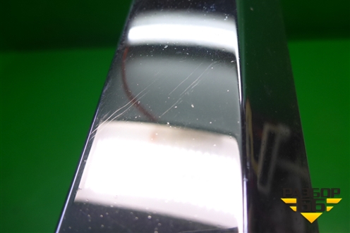 Накладка на решетку радиатора (правая хром) (A1648881085) для Mercedes Benz GL-Klass X164 с 2006-2012г (ГЛ)