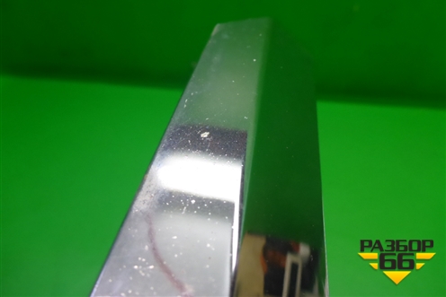 Накладка на решетку радиатора (правая хром) (A1648881085) для Mercedes Benz GL-Klass X164 с 2006-2012г (ГЛ)