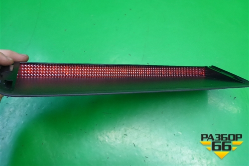 Фонарь задний стоп сигнал (5JH945097B) для Skoda Rapid с 2013г (Рапид)