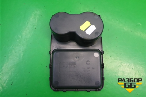 Подстаканник (5JA862531) для Skoda Rapid с 2013г (Рапид)