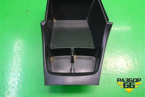 Ящик передней консоли для Geely MK Cross с 2011-2016г (МК Кросс)