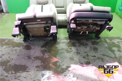 Сиденья комплект (кожа с AIR BAG и подогревом) для Mazda CX 7 с 2006-2012г (СХ7)