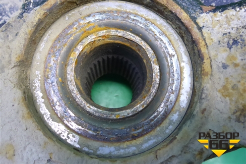 Кулак поворотный передний левый для Mazda CX 7 с 2006-2012г (СХ7)