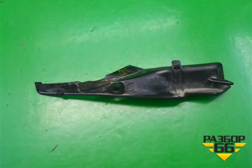 Молдинг лобового стекла левый (нижний) для Mazda CX 7 с 2006-2012г (СХ7)