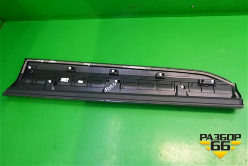 Накладка двери передней левой (новая) (4M0853959F) для Audi Q7 c 2015г (Ку 7)