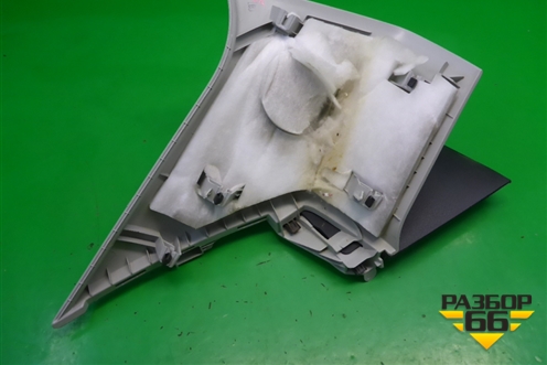 Обшивка стойки задняя верхняя правая (8U0867246) для Audi Q3 с 2011-2018г (Ку 3)