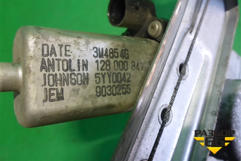 Стеклоподъёмник электрический передний правый для Renault Sandero с 2009-2014г (Сандеро)