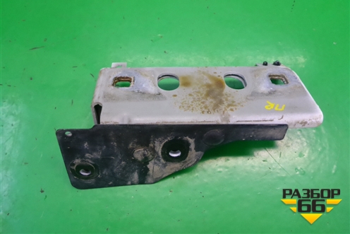 Кронштейн передней панели (правый) для Land Rover Range Rover Sport с 2005-2012г (Спорт)