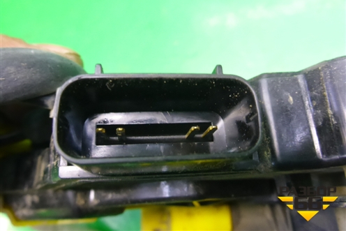 Замок двери передней правой (4 контакта) (81320A2010) для Kia Ceed с 2012-2018г (Сид 2)