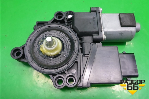 Моторчик стеклоподъёмника передний правый (82460A2010) для Kia Ceed с 2012-2018г (Сид 2)