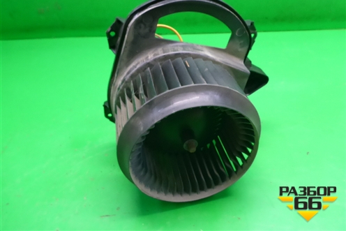 Моторчик отопителя (A2469061601) для Mercedes Benz CLA C117 с 2013г (ЦЛА)