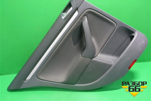 Обшивка двери задней левой под электрику (1K5867211AR) для Volkswagen Jetta с 2005-2011г (Джетта)