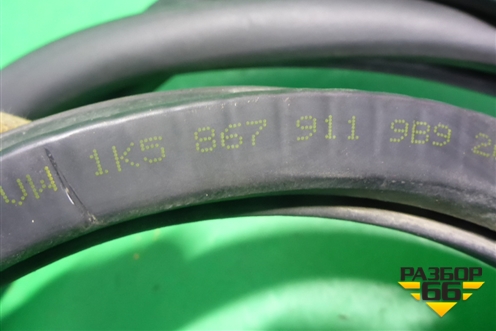 Уплотнитель двери (передней левой на кузов) (1K5867911) для Volkswagen Jetta с 2005-2011г (Джетта)