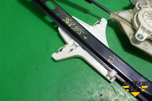 Стеклоподъёмник электрический задний левый (1K5839401G) для Volkswagen Jetta с 2005-2011г (Джетта)