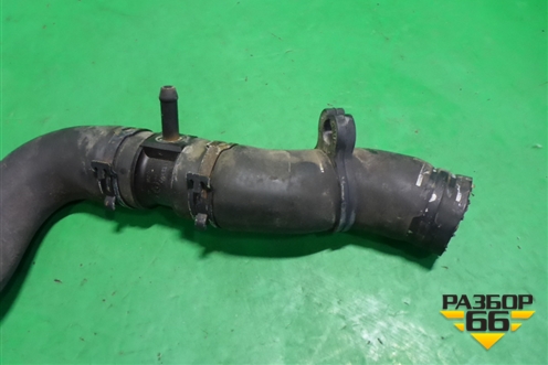 Патрубок системы охлаждения (1K0122101BM) для Volkswagen Jetta с 2005-2011г (Джетта)
