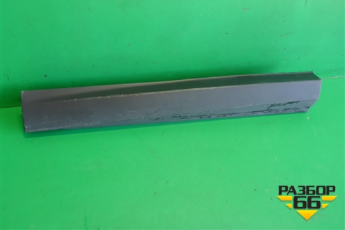 Накладка двери задней правой (7507548140) для Lexus RX 350 c 2015г (РХ)