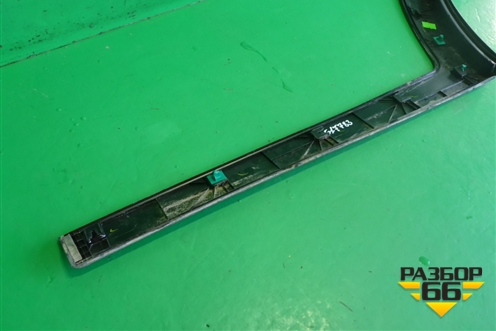 Накладка двери задней правой (87734D7000) для Hyundai Tucson с 2015-2022г (Туксон)