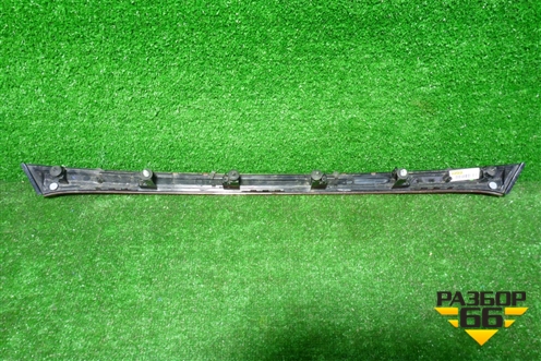 Отражатель в дверь багажника (X-LINE не для Led фонарей) (87310H0200) для Kia Rio с 2017г (Рио 4)