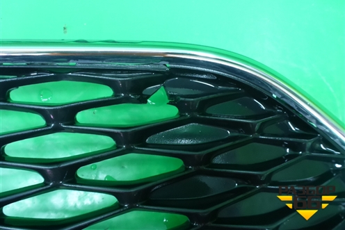 Решетка радиатора (после 2015г) (F1EB8200A) для Ford Focus 3 с 2011г (Фокус)