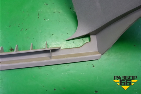 Обшивка стойки задняя верхняя правая (2N11N31010APW) для Ford Fusion с 2002г (Фьюжн)