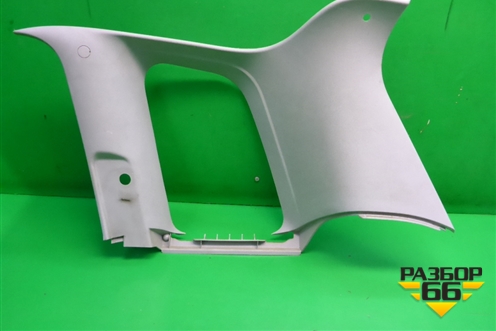 Обшивка стойки задняя верхняя правая (2N11N31010APW) для Ford Fusion с 2002г (Фьюжн)