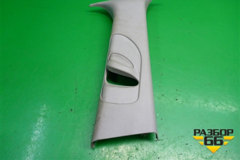 Обшивка стойки центральная верхняя правая (2N11N24582ANW) для Ford Fusion с 2002г (Фьюжн)