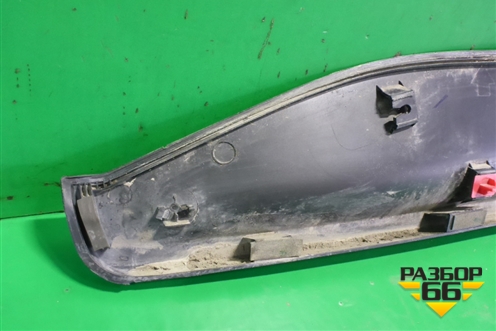 Накладка двери передней правой (87724M0000) для Hyundai Creta с 2016-2021г (Крета)