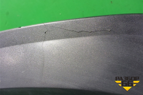 Спойлер на дверь багажника (4M8827933E) для Audi Q8 с 2018г (Ку 8)