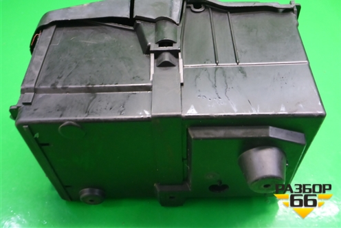 Ящик под аккумулятор (4M5110723BC 7M5110A659AB) для Ford C-MAX с 2003-2010г (ЦМакс 1)