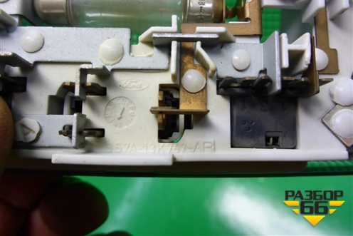 Плафон салонный (3S7A13K767AR) для Ford C-MAX с 2003-2010г (ЦМакс 1)