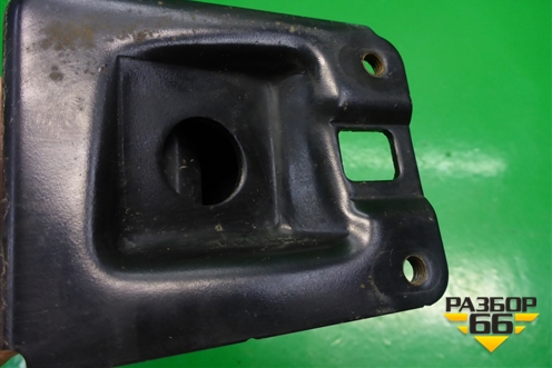 Кронштейн подрамника правый для Peugeot 207 с 2006-2015г